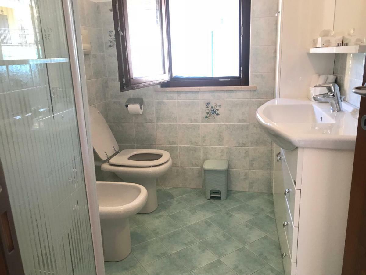 Appartamento Nonna Maria Garda Lake 加达湖畔帕登赫 外观 照片
